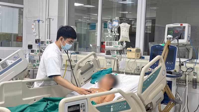 Bác sĩ phát hiện E. coli trong dịch não tủy của bệnh nhân cao tuổi mắc viêm màng não