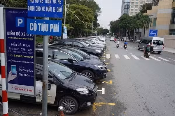 Hà Nội bắt đầu thu phí gửi xe không dừng từ 1/7/2026