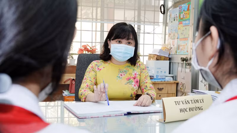 Chính sách mới về y tế trường học hướng tới phát triển toàn diện học sinh 