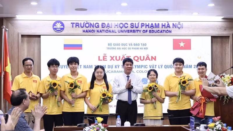 Đội tuyển Việt Nam lập thành tích xuất sắc tại Olympic Vật lý quốc tế 2026