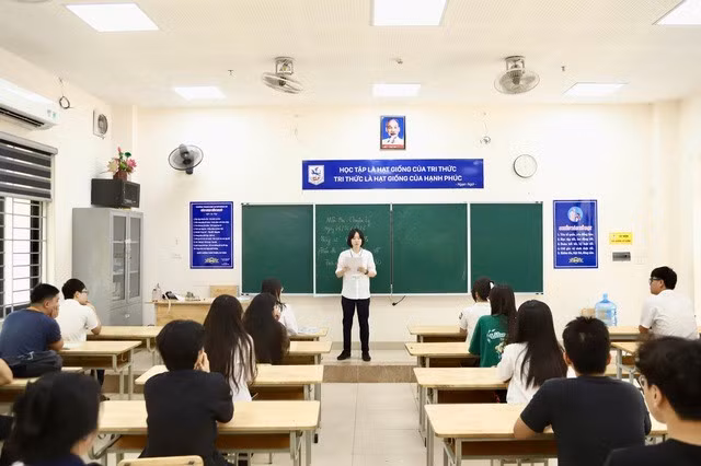 Thí sinh cả nước hoàn tất thủ tục dự thi tốt nghiệp THPT 2026