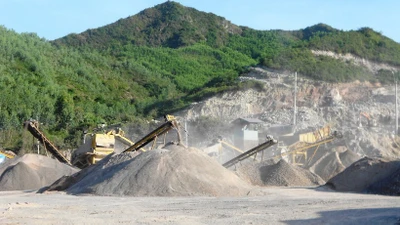 Phú Thọ siết quản lý, bình ổn giá vật liệu xây dựng