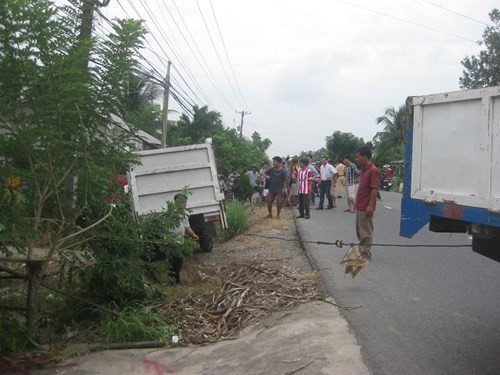 Thượng tá Võ Chí Thanh – Trưởng phòng PC67 Công an tỉnh Hậu Giang cho biết: "Anh em đang đang làm nhiệm vụ theo kế hoạch. Tổ có 3 người khi lưu thông qua khu vực nói trên. Đây là sự việc đáng tiếc. Lãnh đạo phòng đã cử một đồng chí phó trưởng phòng cùng cán bộ đến ngay bệnh viện để hỗ trợ ban đầu cho gia đình cháu bé”.