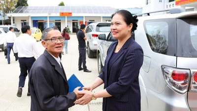 Bà Hà Thị Nga cam kết theo đến cùng kiến nghị của dân