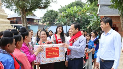 Điện Biên tạo đột phá chào mừng Đại hội XIV của Đảng