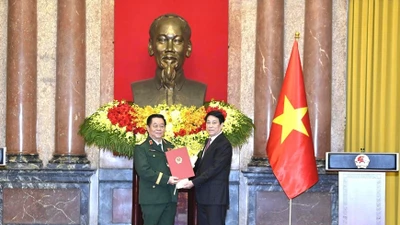 Ông Nguyễn Trọng Nghĩa được thăng hàm Đại tướng, giữ chức Chủ nhiệm Tổng cục Chính trị