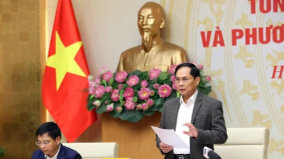 Phó Thủ tướng Bùi Thanh Sơn chỉ đạo chống buôn lậu, hàng giả năm 2026