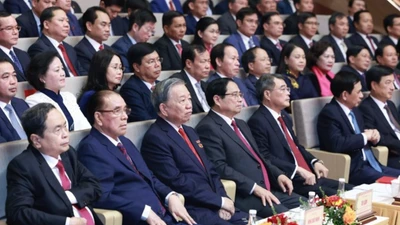 Tổng Bí thư Tô Lâm dự lễ tuyên dương 96 Bí thư chi bộ xuất sắc và trao Giải Búa liềm Vàng