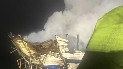 Cháy tàu Signature Royal QN-7269, trách nhiệm Công ty CP Du lịch quốc tế Kỳ quan Hạ Long? 