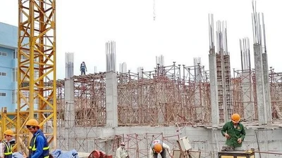 Bộ Xây dựng yêu cầu siết chặt quản lý đầu tư công, chống đội vốn
