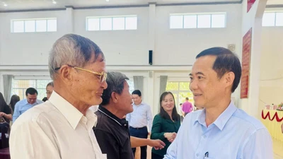 Cử tri Đắk Lắk tâm đắc với chất lượng đội ngũ ứng cử viên