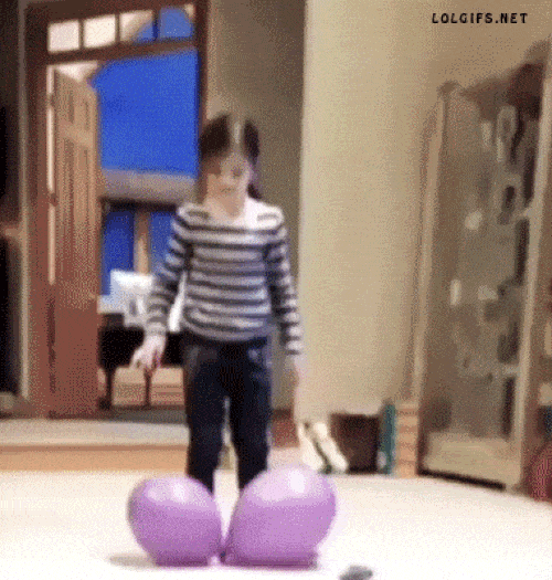 Đừng nghe người lớn xúi dại thế chứ.