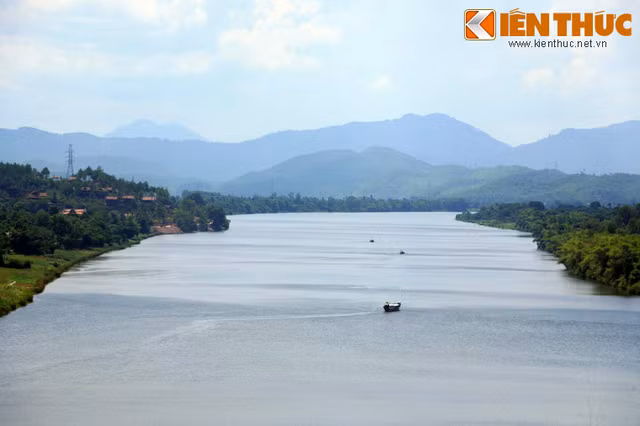 Dieu tuyet voi cua 4 dong song noi tieng xu Hue