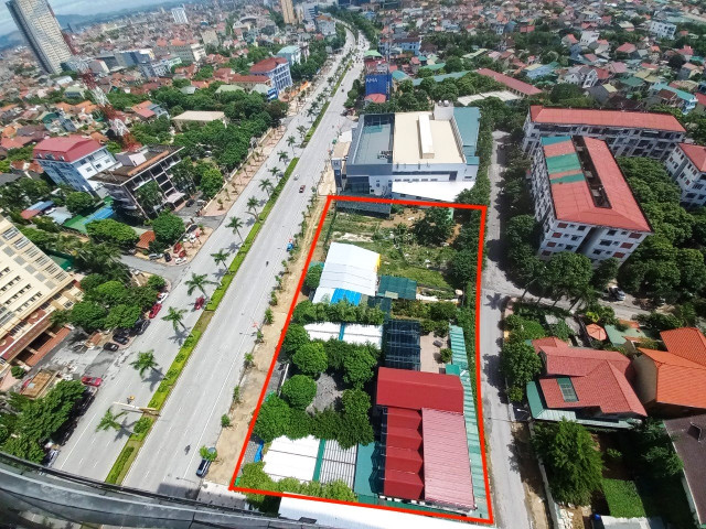 Dự án 'đất vàng' của Tổng Công ty Việt Lào bỏ hoang ở Vinh - Hình 4 Du an 'dat vang' cua Tong Cong ty Viet Lao bo hoang o Vinh-Hinh-4