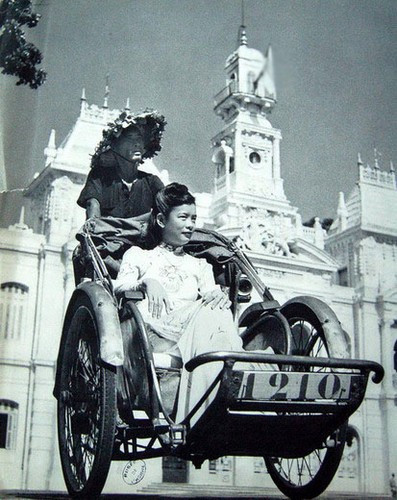Loạt ảnh về cuộc sống ở Sài Gòn trong sách năm 1955 Loat anh ve cuoc song o Sai Gon trong sach nam 1955