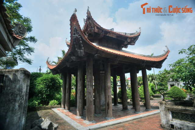 Cận cảnh những cột đá Bảo vật nổi tiếng của Việt Nam Can canh nhung cot da Bao vat noi tieng cua Viet Nam