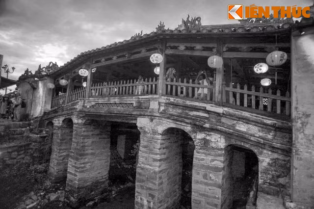 Chuyen ke ky di it ai hay ve Chua Cau noi tieng Hoi An-Hinh-10