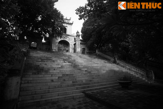 Lời đồn về sự linh thiêng của ngôi đền nổi tiếng xứ Nghệ Loi don ve su linh thieng cua ngoi den noi tieng xu Nghe