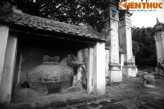 Lời đồn về sự linh thiêng của ngôi đền nổi tiếng xứ Nghệ - Hình 10 Loi don ve su linh thieng cua ngoi den noi tieng xu Nghe-Hinh-10