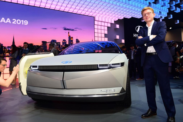 Các mẫu xe mới được đánh giá cao tại Triển lãm ô tô Frankfurt 2019 - Hình 5 Cac mau xe moi duoc danh gia cao tai Trien lam o to Frankfurt 2019-Hinh-5