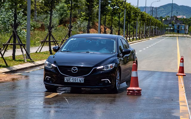 So sánh Bridgestone Turanza T005A và Michelin Primacy 4 tìm lốp xe tốt nhất - Hình 14 So sanh Bridgestone Turanza T005A va Michelin Primacy 4 tim lop xe tot nhat-Hinh-14