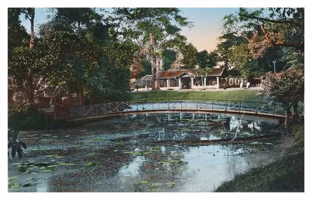 Du hí Thảo Cầm Viên Sài Gòn qua ảnh tô màu một thế kỷ trước - Hình 2 Du hi Thao Cam Vien Sai Gon qua anh to mau mot the ky truoc-Hinh-2