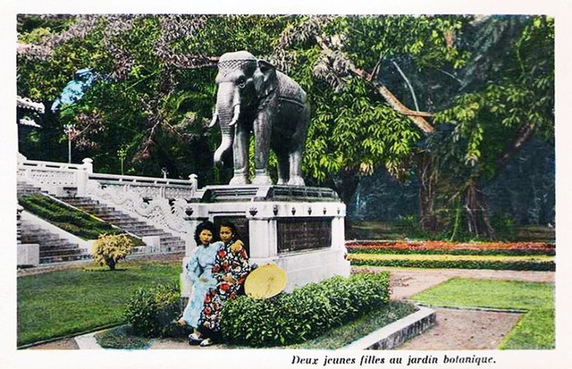 Du hí Thảo Cầm Viên Sài Gòn qua ảnh tô màu một thế kỷ trước - Hình 14 Du hi Thao Cam Vien Sai Gon qua anh to mau mot the ky truoc-Hinh-14