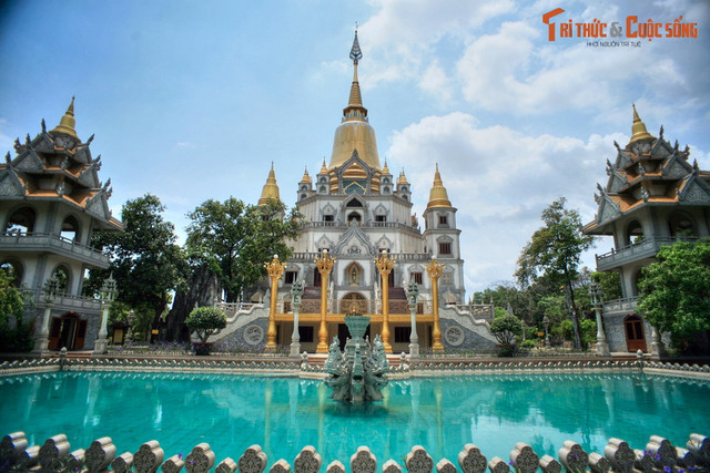 Top 12 công trình tôn giáo ấn tượng nhất TP HCM - Hình 4 Top 12 cong trinh ton giao an tuong nhat TP HCM-Hinh-4