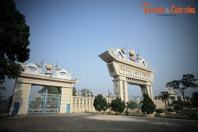 Khám phá những bí mật cực thú vị về Tòa Thánh Tây Ninh - Hình 5 Kham pha nhung bi mat cuc thu vi ve Toa Thanh Tay Ninh-Hinh-5