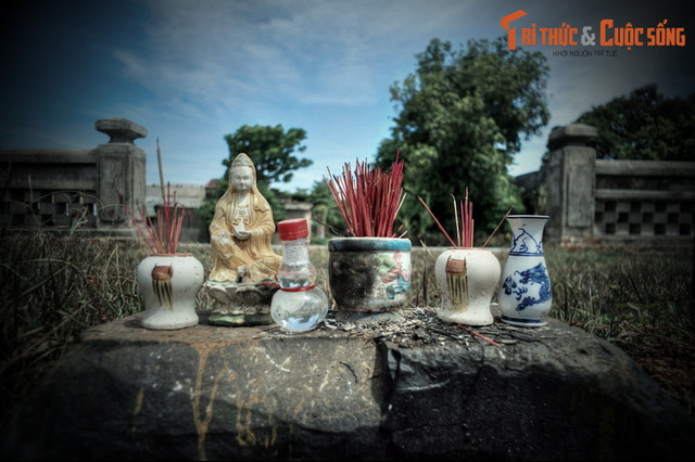 Bí mật tâm linh của đàn tế cổ quy tụ đất đai của nước Việt - Hình 4 Bi mat tam linh cua dan te co quy tu dat dai cua nuoc Viet-Hinh-4