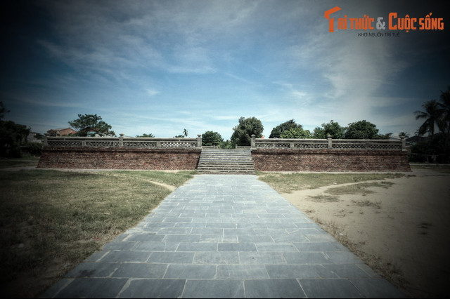 Bí mật tâm linh của đàn tế cổ quy tụ đất đai của nước Việt - Hình 2 Bi mat tam linh cua dan te co quy tu dat dai cua nuoc Viet-Hinh-2