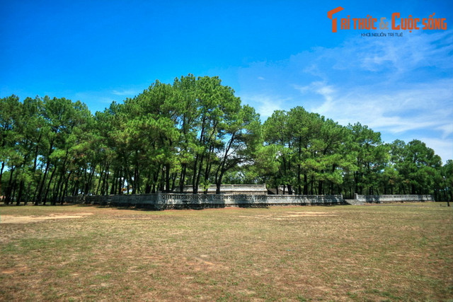 Điều bất ngờ về đàn tế trời đất của nhà Nguyễn - Hình 2 Dieu bat ngo ve dan te troi dat cua nha Nguyen-Hinh-2