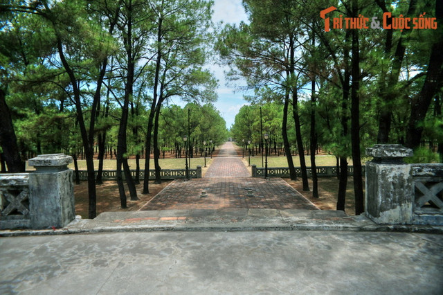 Điều bất ngờ về đàn tế trời đất của nhà Nguyễn - Hình 8 Dieu bat ngo ve dan te troi dat cua nha Nguyen-Hinh-8