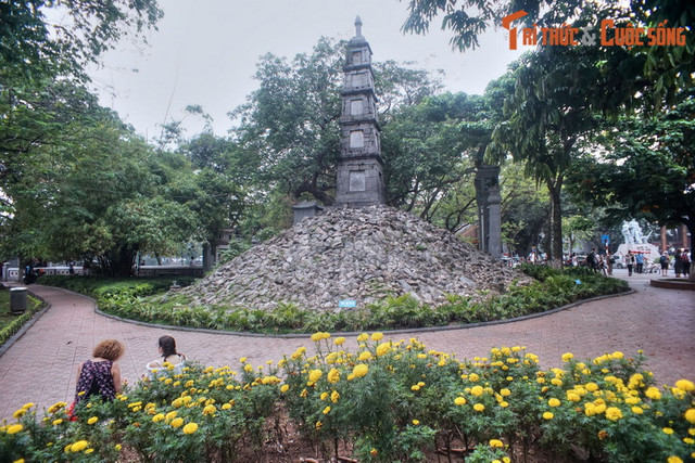 Nui Doc Ton ben bo ho Guom va bi mat lich su “dong troi”-Hinh-9