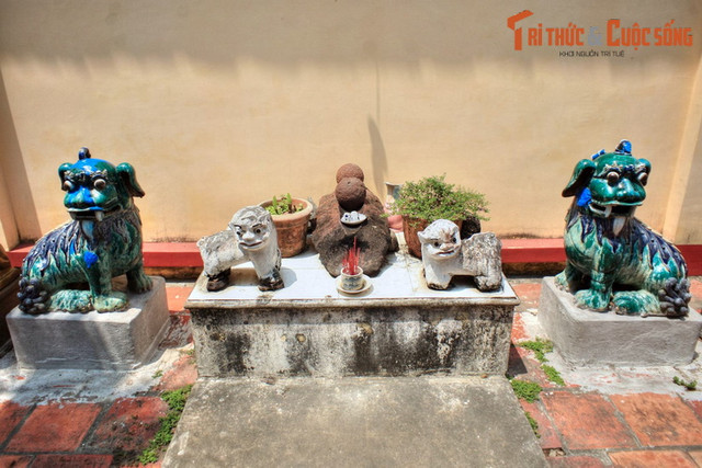 Điều đặc biệt ở ngôi miếu linh thiêng nhất Vĩnh Long - Hình 3 Dieu dac biet o ngoi mieu linh thieng nhat Vinh Long-Hinh-3