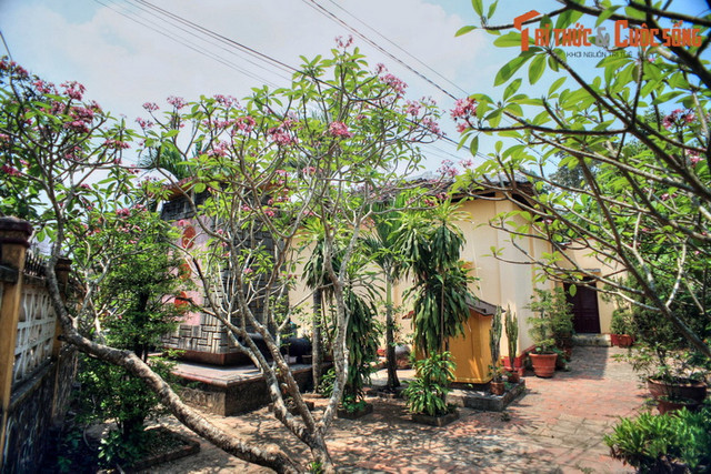 Điều đặc biệt ở ngôi miếu linh thiêng nhất Vĩnh Long - Hình 11 Dieu dac biet o ngoi mieu linh thieng nhat Vinh Long-Hinh-11