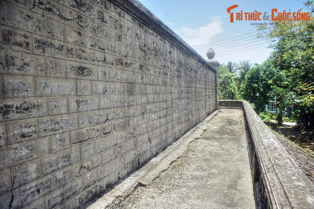 Thuyết phong thủy ẩn giấu trong lăng mộ mẹ vua Khải Định - Hình 10 Thuyet phong thuy an giau trong lang mo me vua Khai Dinh-Hinh-10
