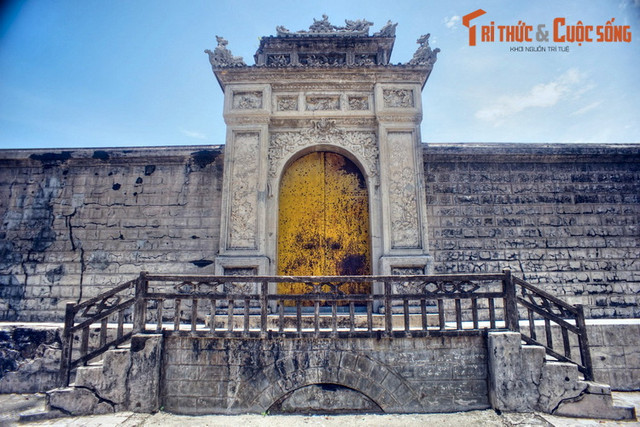 Thuyết phong thủy ẩn giấu trong lăng mộ mẹ vua Khải Định - Hình 7 Thuyet phong thuy an giau trong lang mo me vua Khai Dinh-Hinh-7
