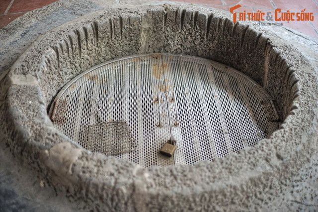 Biết gì về tục lệ kỳ lạ gắn với giếng cổ độc nhất vô nhị của Hà Nội? - Hình 6 Biet gi ve tuc le ky la gan voi gieng co doc nhat vo nhi cua Ha Noi?-Hinh-6