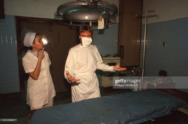 Hồi tưởng Hà Nội và TP. HCM năm 1989-1990 qua ảnh quý - Hình 7 Hoi tuong Ha Noi va TP. HCM nam 1989-1990 qua anh quy-Hinh-7
