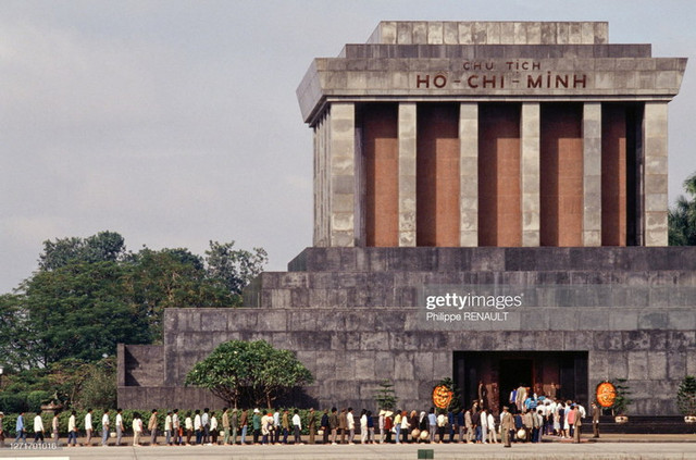 Hồi tưởng Hà Nội và TP. HCM năm 1989-1990 qua ảnh quý - Hình 2 Hoi tuong Ha Noi va TP. HCM nam 1989-1990 qua anh quy-Hinh-2