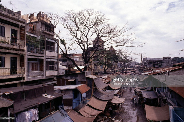 Hồi tưởng Hà Nội và TP. HCM năm 1989-1990 qua ảnh quý - Hình 5 Hoi tuong Ha Noi va TP. HCM nam 1989-1990 qua anh quy-Hinh-5