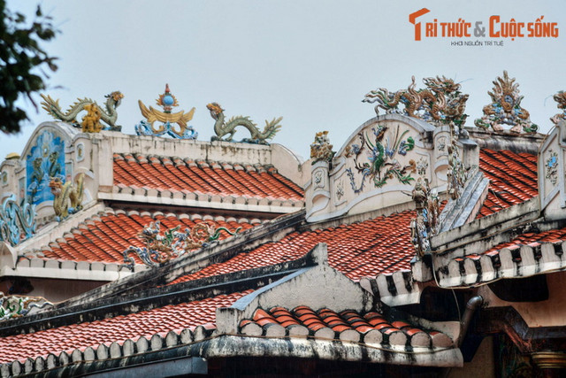 Những dinh thờ gắn với truyền thuyết kỳ bí nổi tiếng Việt Nam - Hình 10 Nhung dinh tho gan voi truyen thuyet ky bi noi tieng Viet Nam-Hinh-10