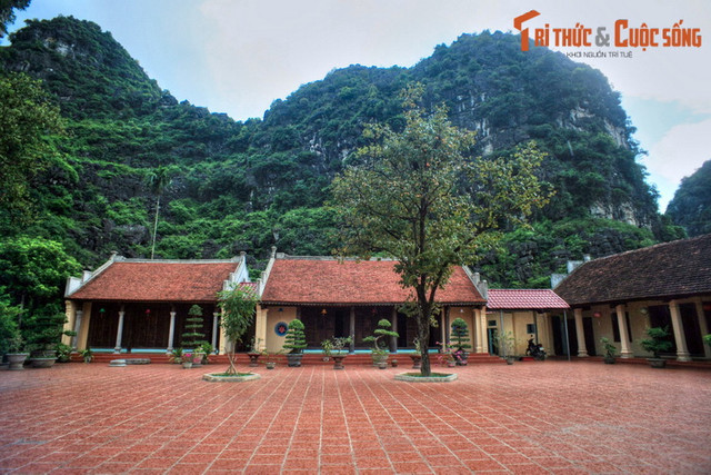 Cố đô Hoa Lư với những địa điểm cực tâm linh nên ghé thăm - Hình 5 Co do Hoa Lu voi nhung dia diem cuc tam linh nen ghe tham-Hinh-5