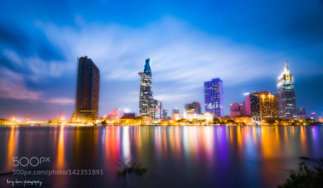 Choáng ngợp vẻ đẹp Sài Gòn ban đêm qua ống kính nhiếp ảnh gia quốc tế - Hình 6 Choang ngop ve dep Sai Gon ban dem qua ong kinh nhiep anh gia quoc te-Hinh-6