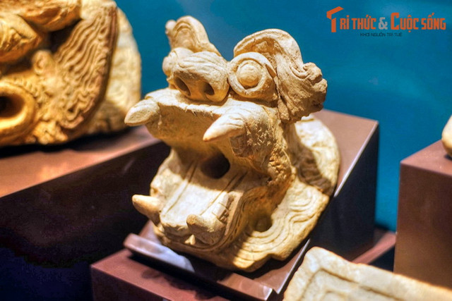 Bộ sưu tập cổ vật đỉnh cao thời Trần lớn nhất Sài Gòn - Hình 5 Bo suu tap co vat dinh cao thoi Tran lon nhat Sai Gon-Hinh-5