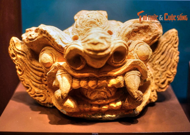 Bộ sưu tập cổ vật đỉnh cao thời Trần lớn nhất Sài Gòn - Hình 6 Bo suu tap co vat dinh cao thoi Tran lon nhat Sai Gon-Hinh-6