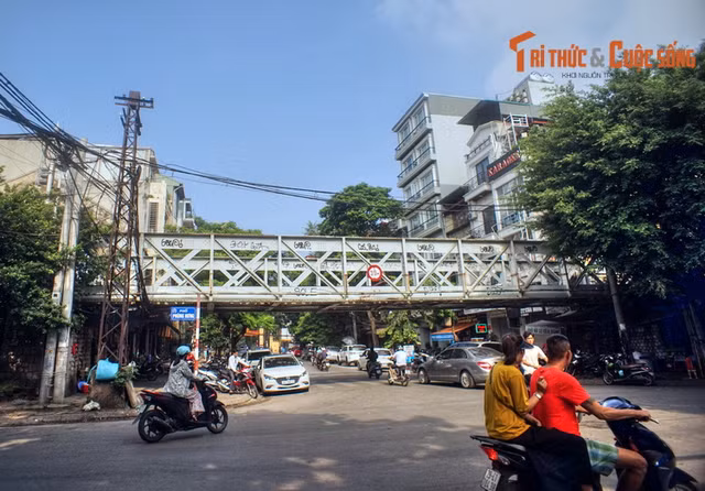 Biết gì về 10 địa danh lịch sử gắn với ngày Giải phóng thủ đô 10/10/1954? - Hình 7 Biet gi ve 10 dia danh lich su gan voi ngay Giai phong thu do 10/10/1954?-Hinh-7