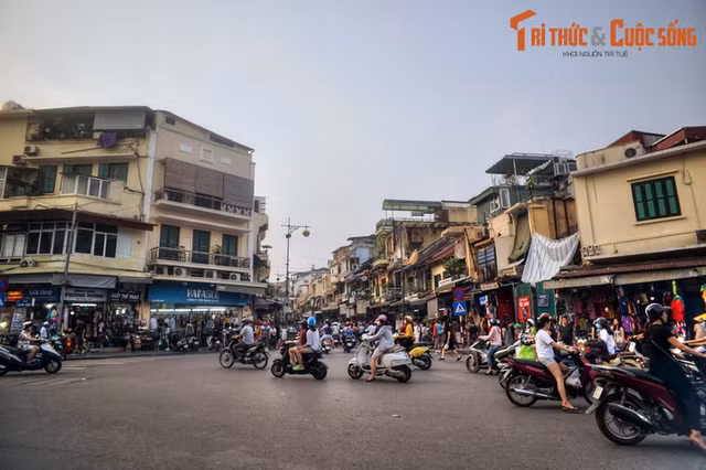 Biết gì về 10 địa danh lịch sử gắn với ngày Giải phóng thủ đô 10/10/1954? - Hình 5 Biet gi ve 10 dia danh lich su gan voi ngay Giai phong thu do 10/10/1954?-Hinh-5