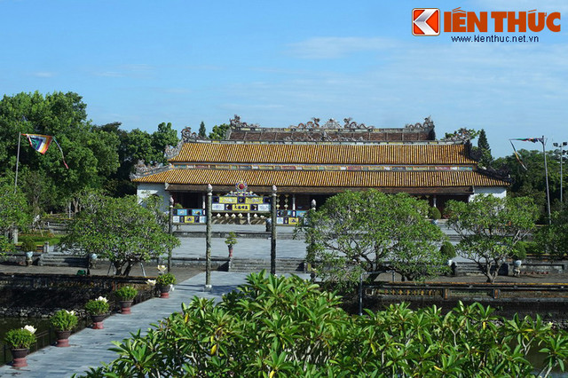 Tan muc bo tu cung dien trang le noi tieng nhat Viet Nam